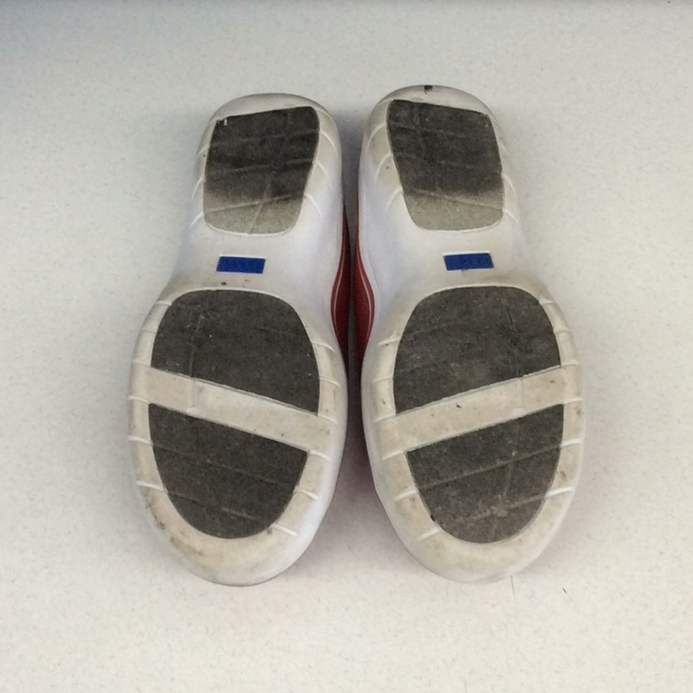 Red Keds - Picture 5 of 6